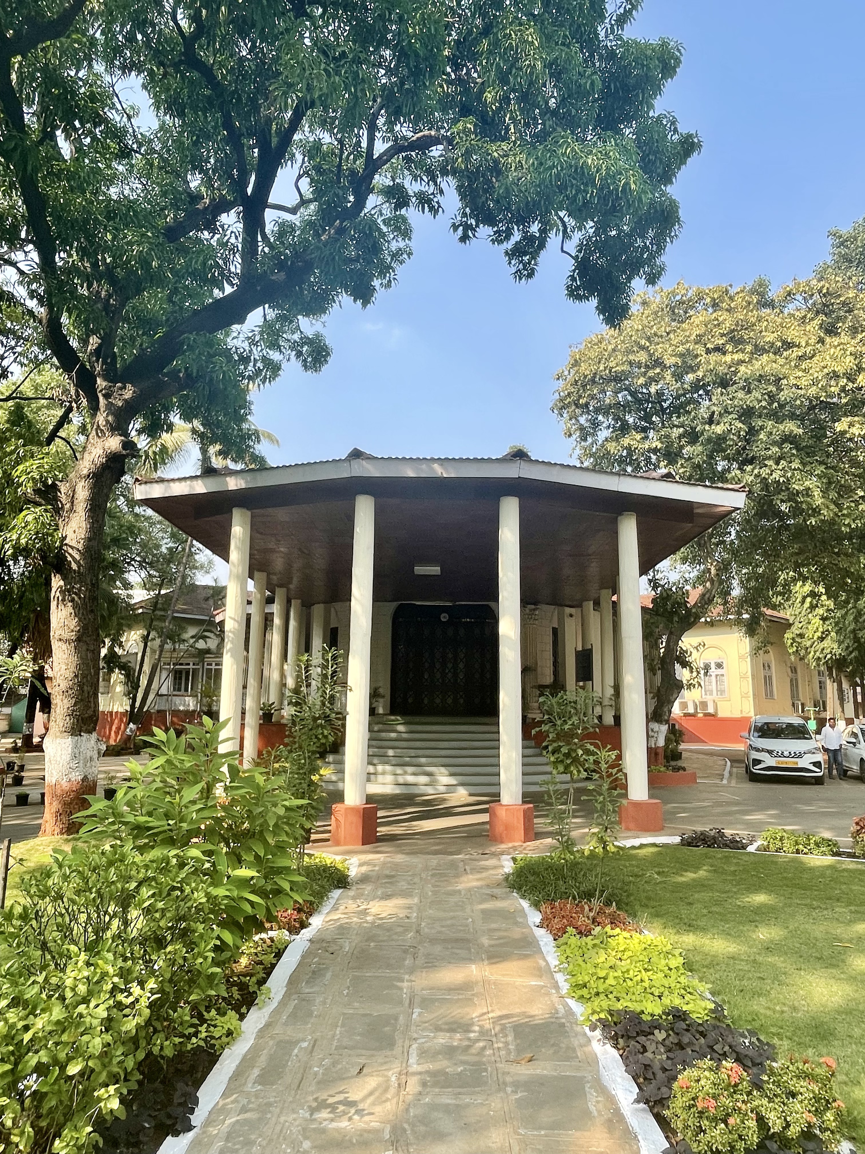 Eagle’s Nest Building(IRICEN): Indian Railways’ Unique Heritage Building